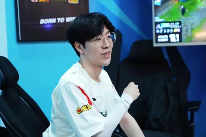 优秀的 优秀的